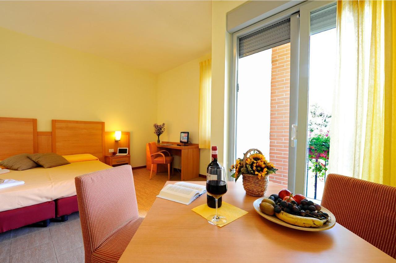 Hotel Foresteria Volterra Esterno foto