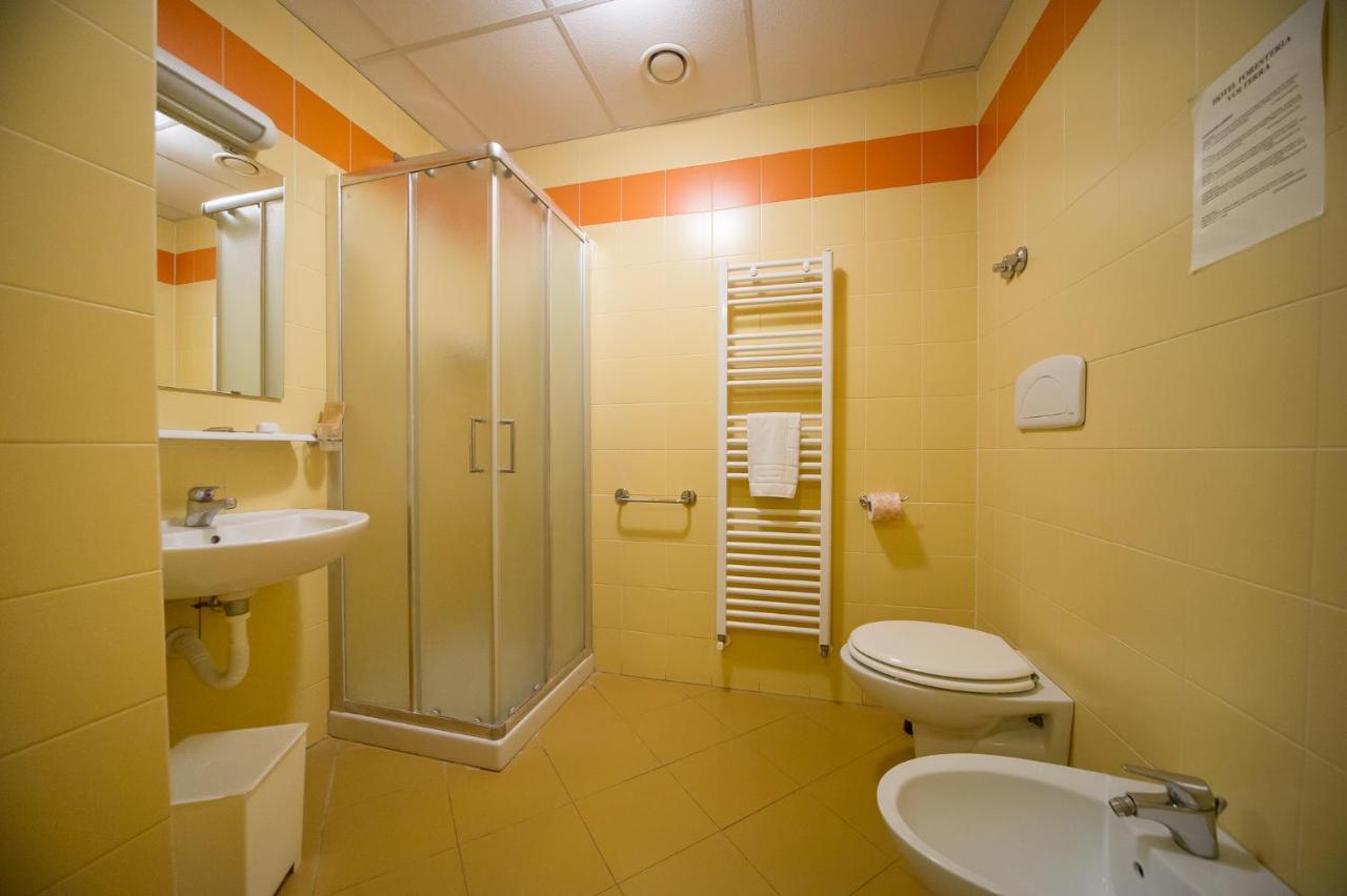 Hotel Foresteria Volterra Esterno foto