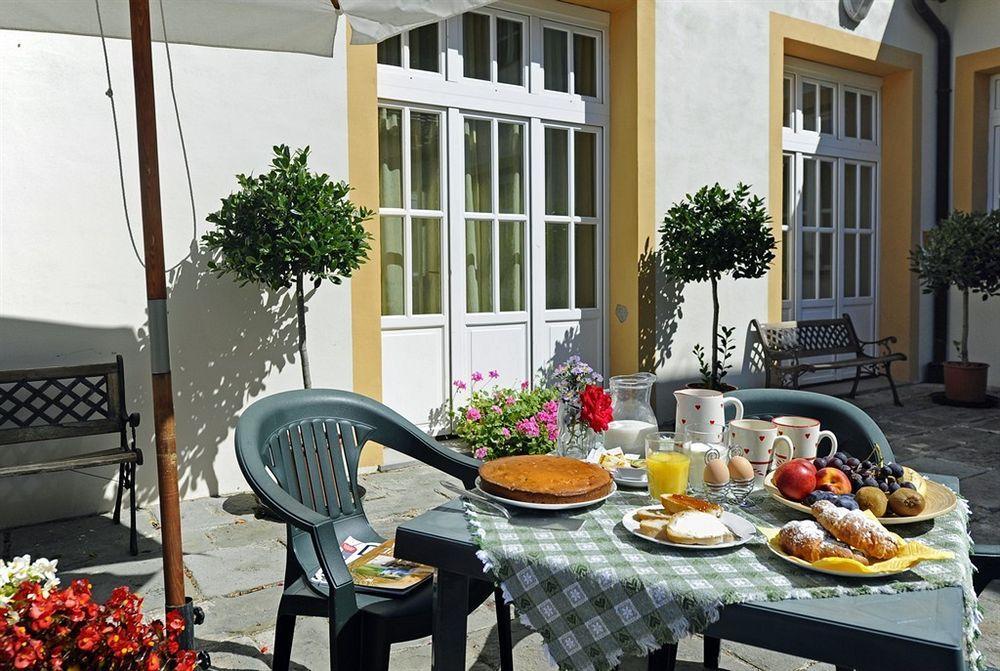 Hotel Foresteria Volterra Esterno foto